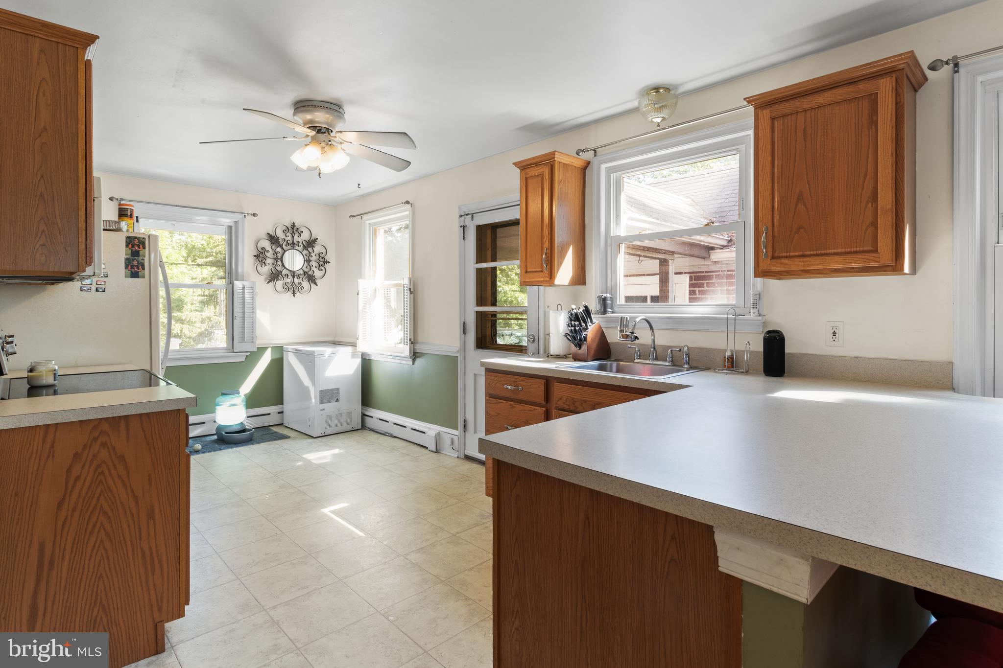 291 West Reliance Road Souderton, PA 18964 - Photo 8 of 35 Gallery Image 8
