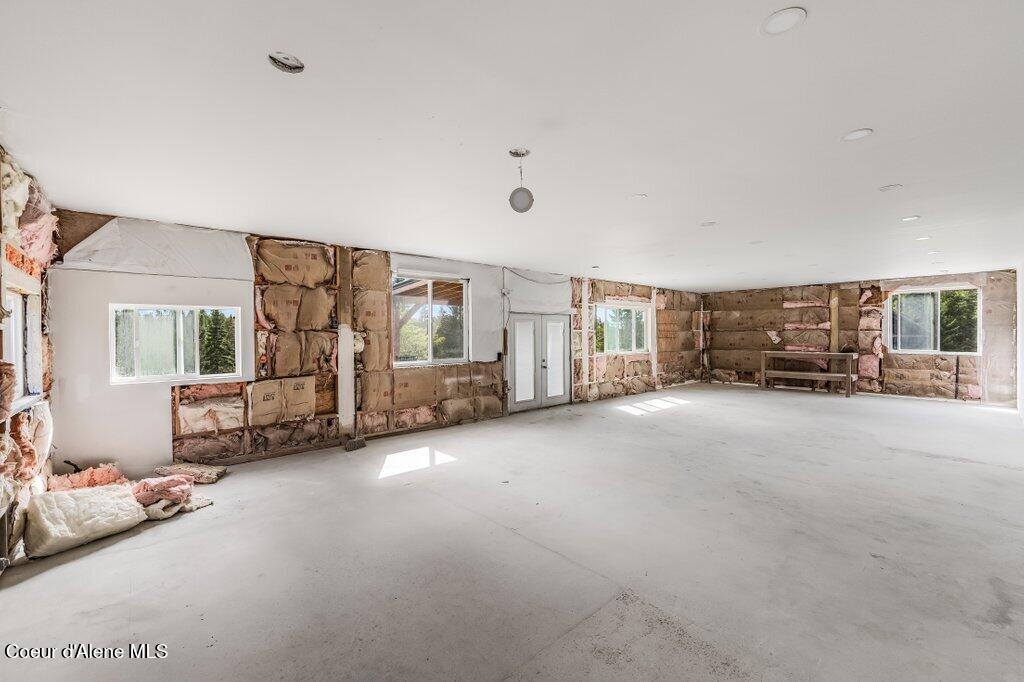 26825 South Cedar Grove Road Harrison, ID 83833 - Photo 10 of 30 --9.jpg-SMALL