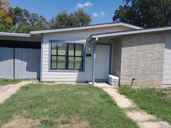 $1,195 | 1815 Viewridge Drive, San Antonio, TX 78213