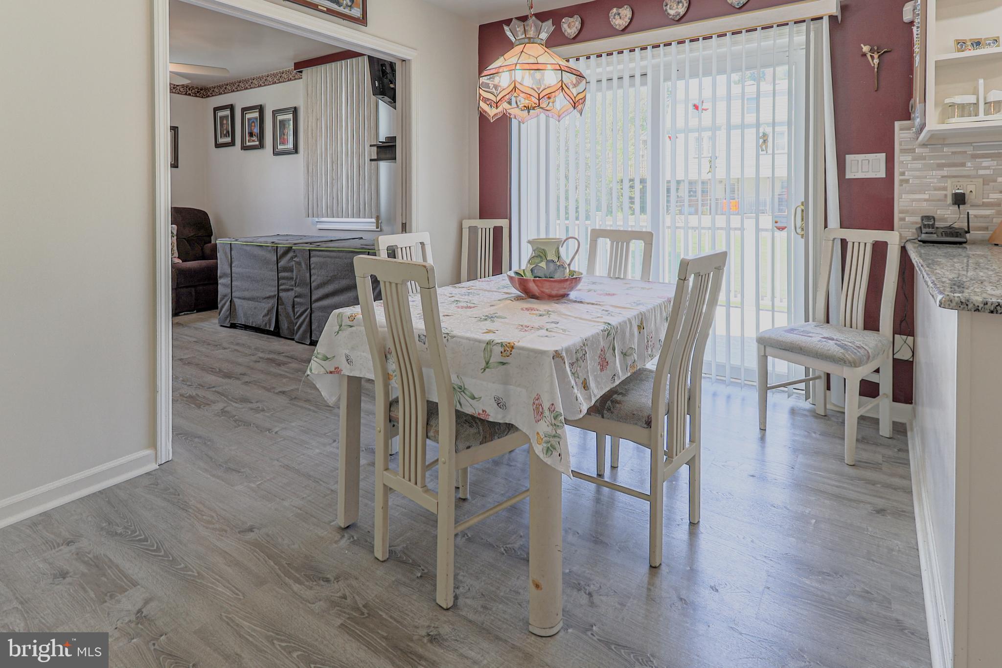 103 Valley Road Wilmington, DE 19804 - Photo 14 of 47 Dining Area