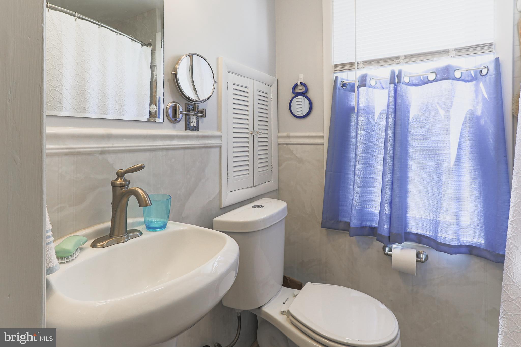 103 Valley Road Wilmington, DE 19804 - Photo 24 of 47 Master Bath