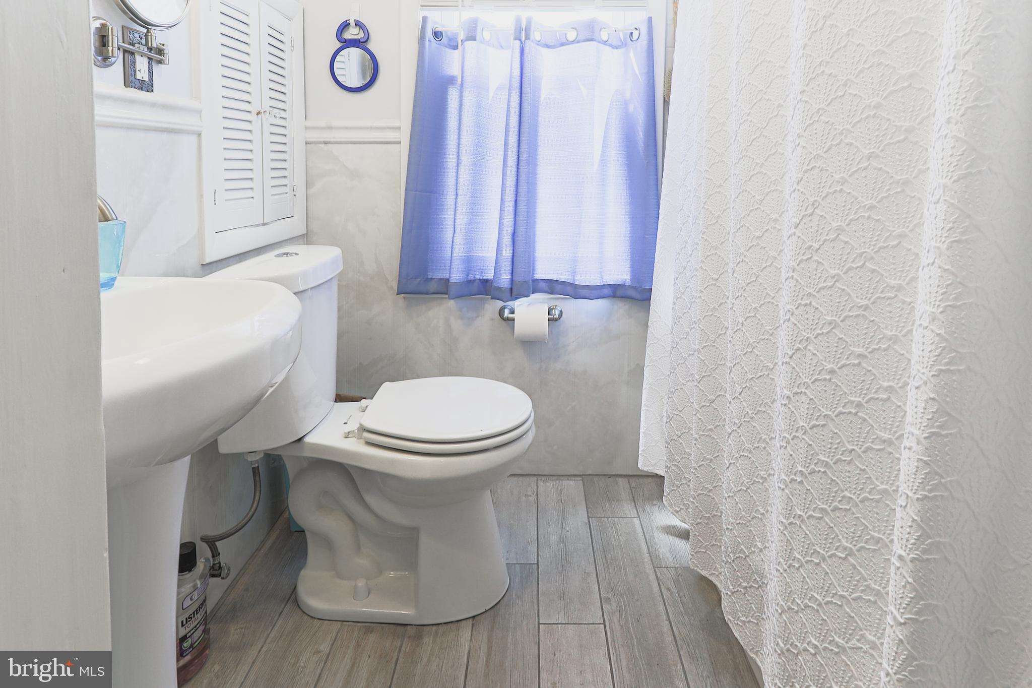 103 Valley Road Wilmington, DE 19804 - Photo 25 of 47 Master Bath