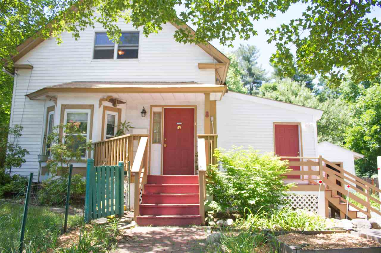 8 High Street Derry, NH 03038 - Photo 1 of 22 Gallery Image 1