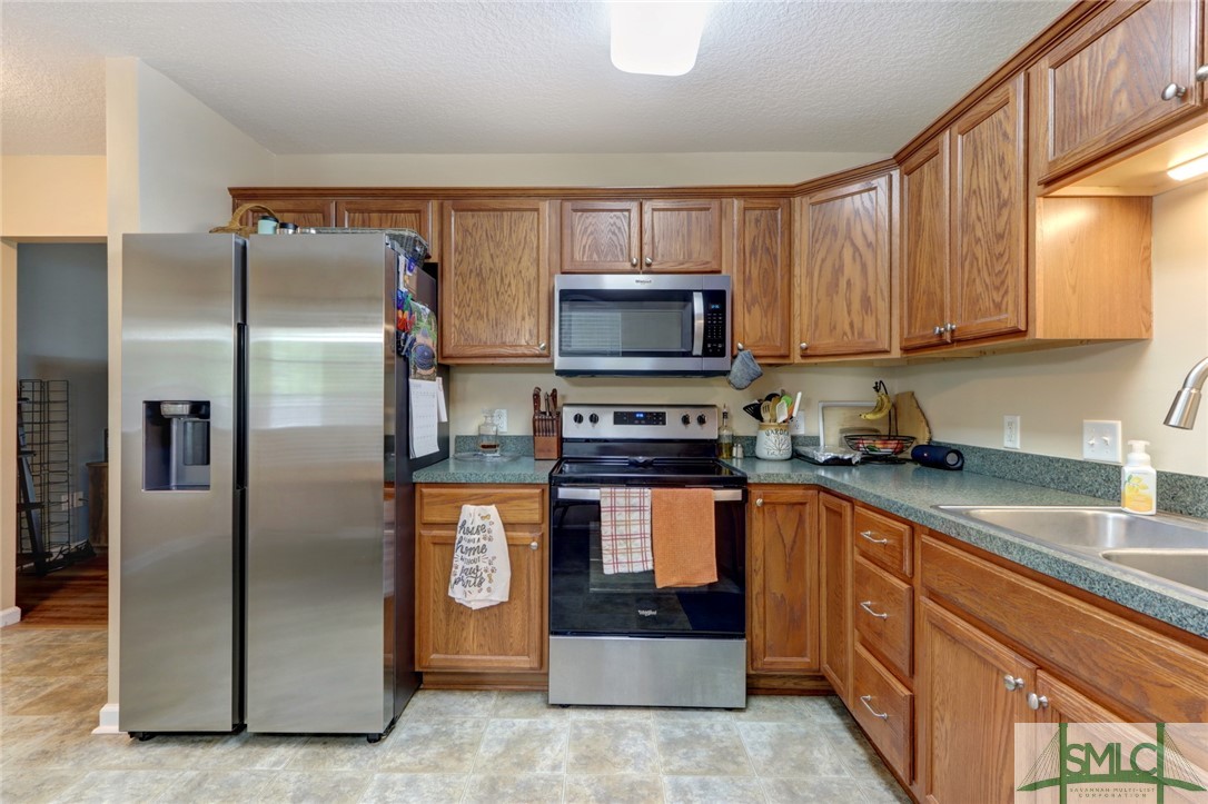 208 Mikal Drive Rincon, GA 31326 - Photo 10 of 25
