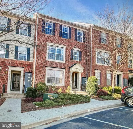 $2,000 | 10458 Damascus Park Lane, Unit M20, Damascus, MD 20872