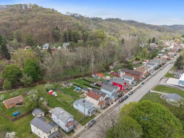 $140,000 | 5 Ambridge Avenue, Ambridge, PA 15003