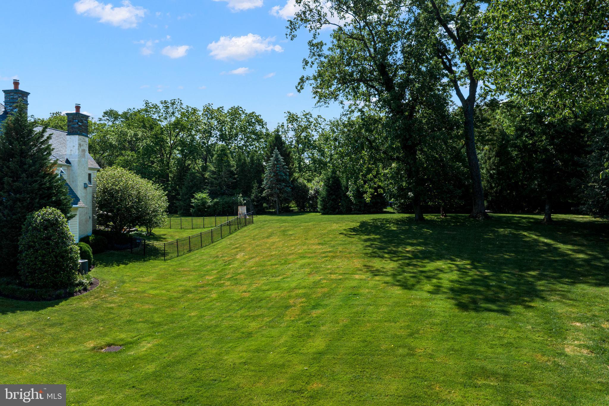 318 Winfield Road Devon, PA 19333 - Photo 33 of 97