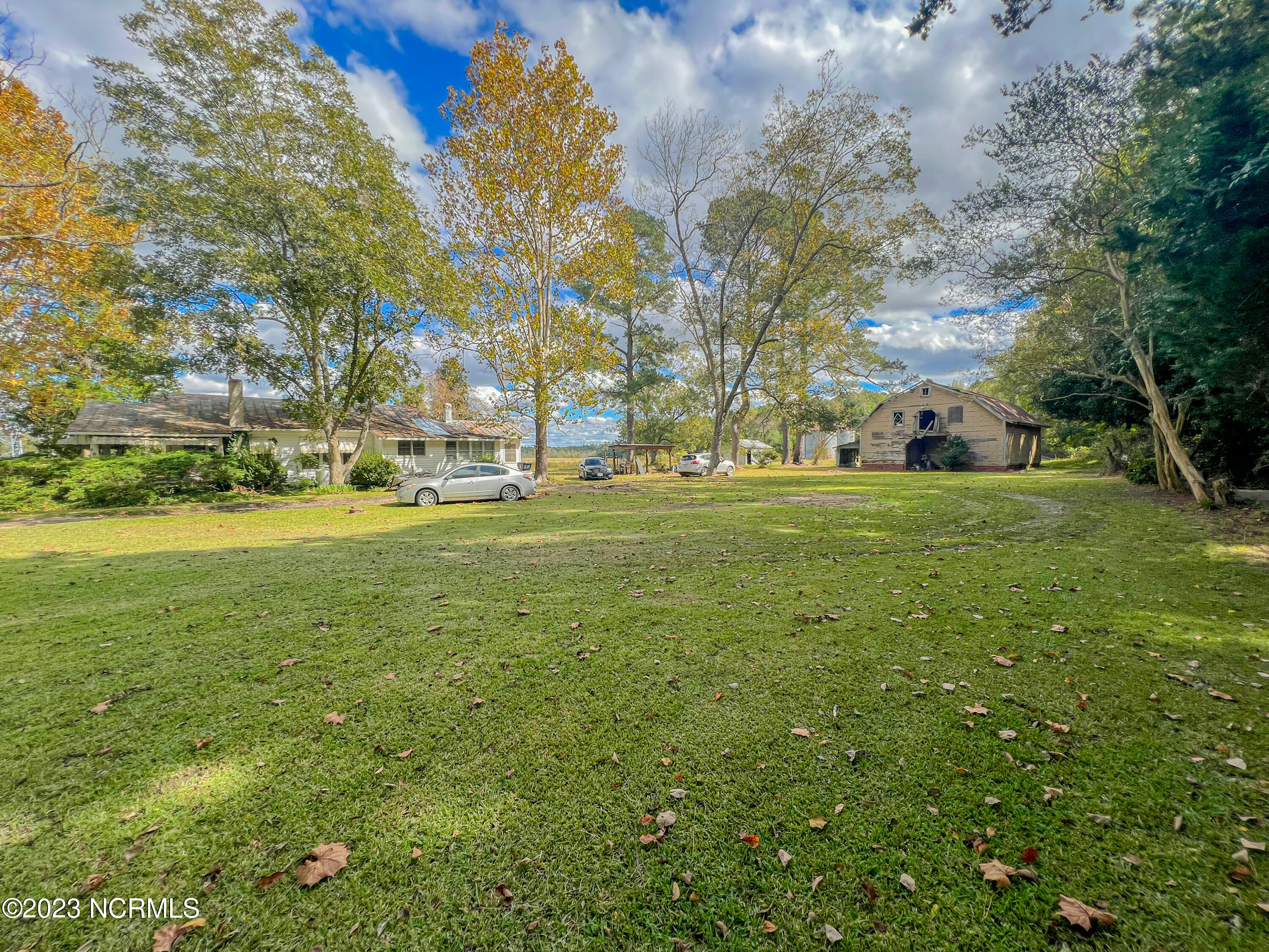 565 Elroy Mercer Road Chadbourn, NC 28431 - Photo 3 of 15 IMG_9826