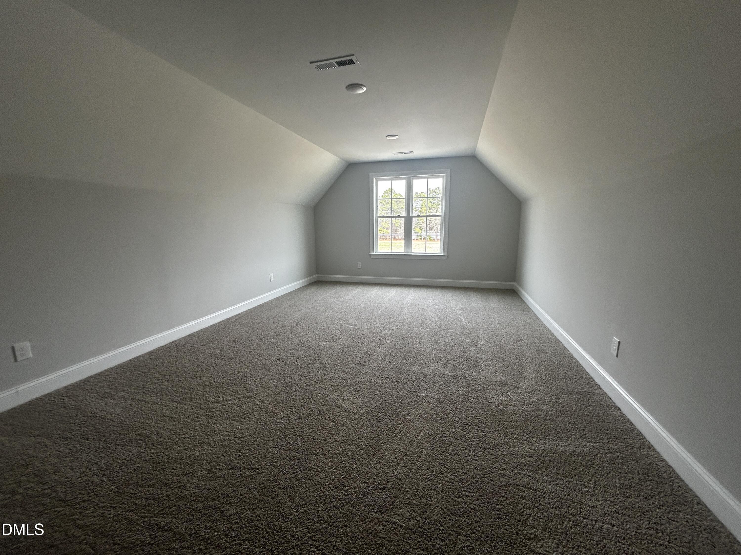 5495 Finch Road Bailey, NC 27880 - Photo 27 of 32 an empty room with a window