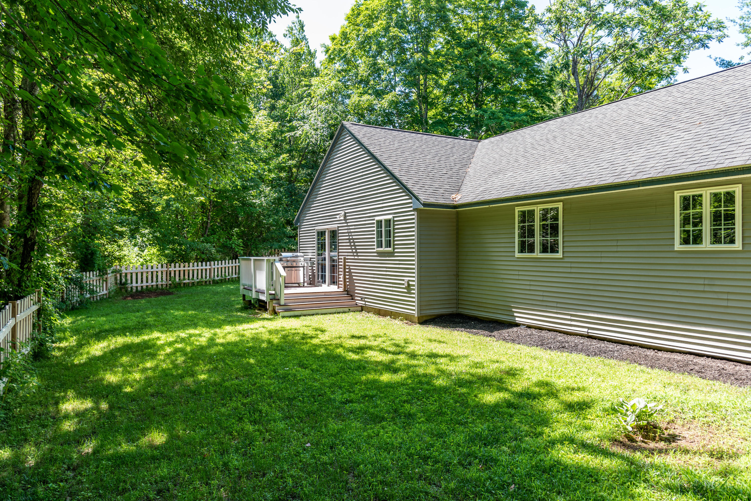 24 Yeaton Hill Road Springvale, ME 04083 - Photo 17 of 20 extb4-1