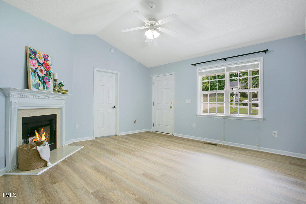 6205 Silver Spring Court Willow Spring, NC 27592 - Photo 4 of 32 004_trevisuality_6205_silver_spring_cour