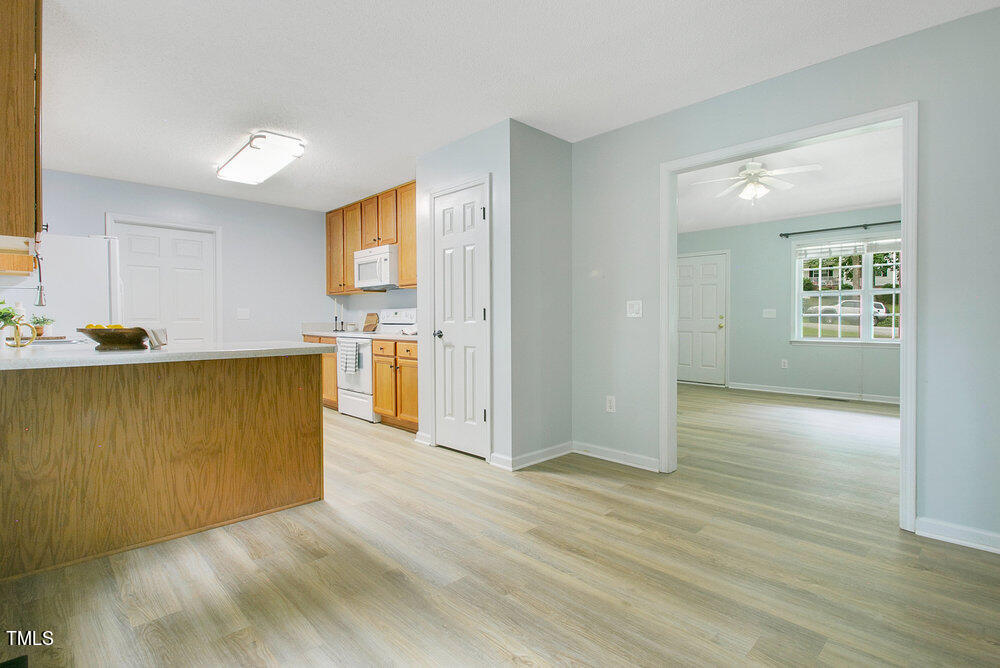 6205 Silver Spring Court Willow Spring, NC 27592 - Photo 7 of 32 008_trevisuality_6205_silver_spring_cour