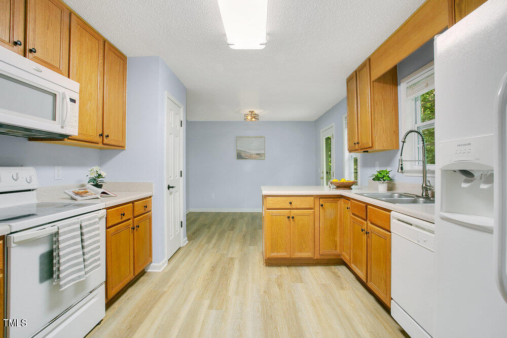 6205 Silver Spring Court Willow Spring, NC 27592 - Photo 8 of 32 Kitchen 4