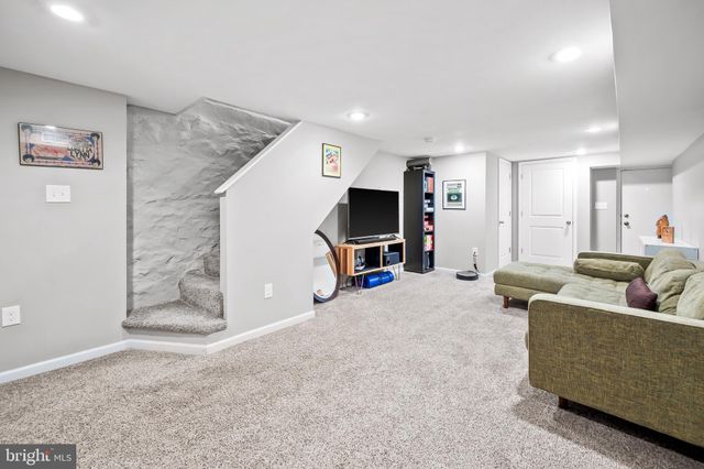 $459,000 | 3813 Keswick Road, Baltimore, MD 21211