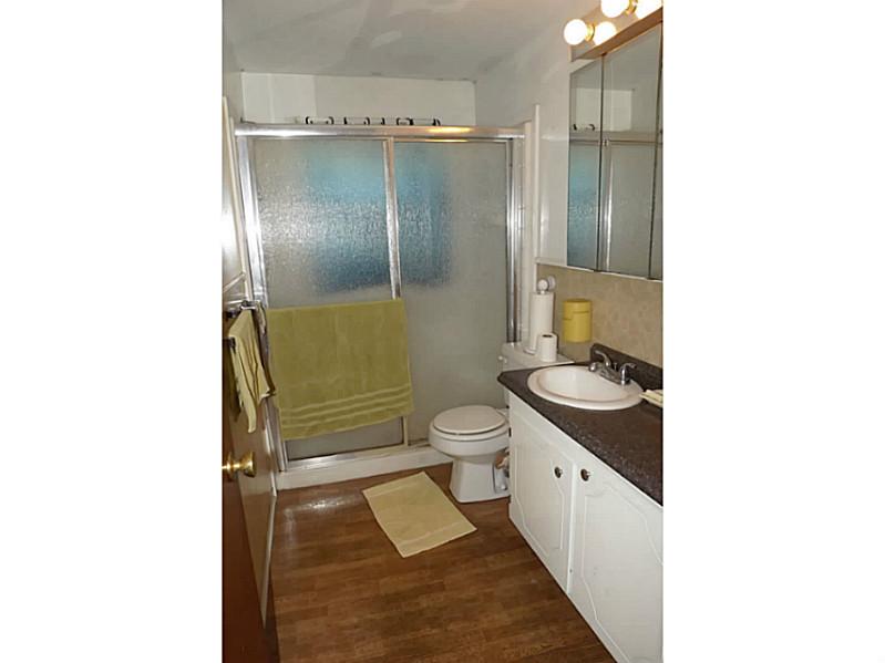 164 Marshall Road Woonsocket, RI 02895 - Photo 9 of 13 Bathroom.