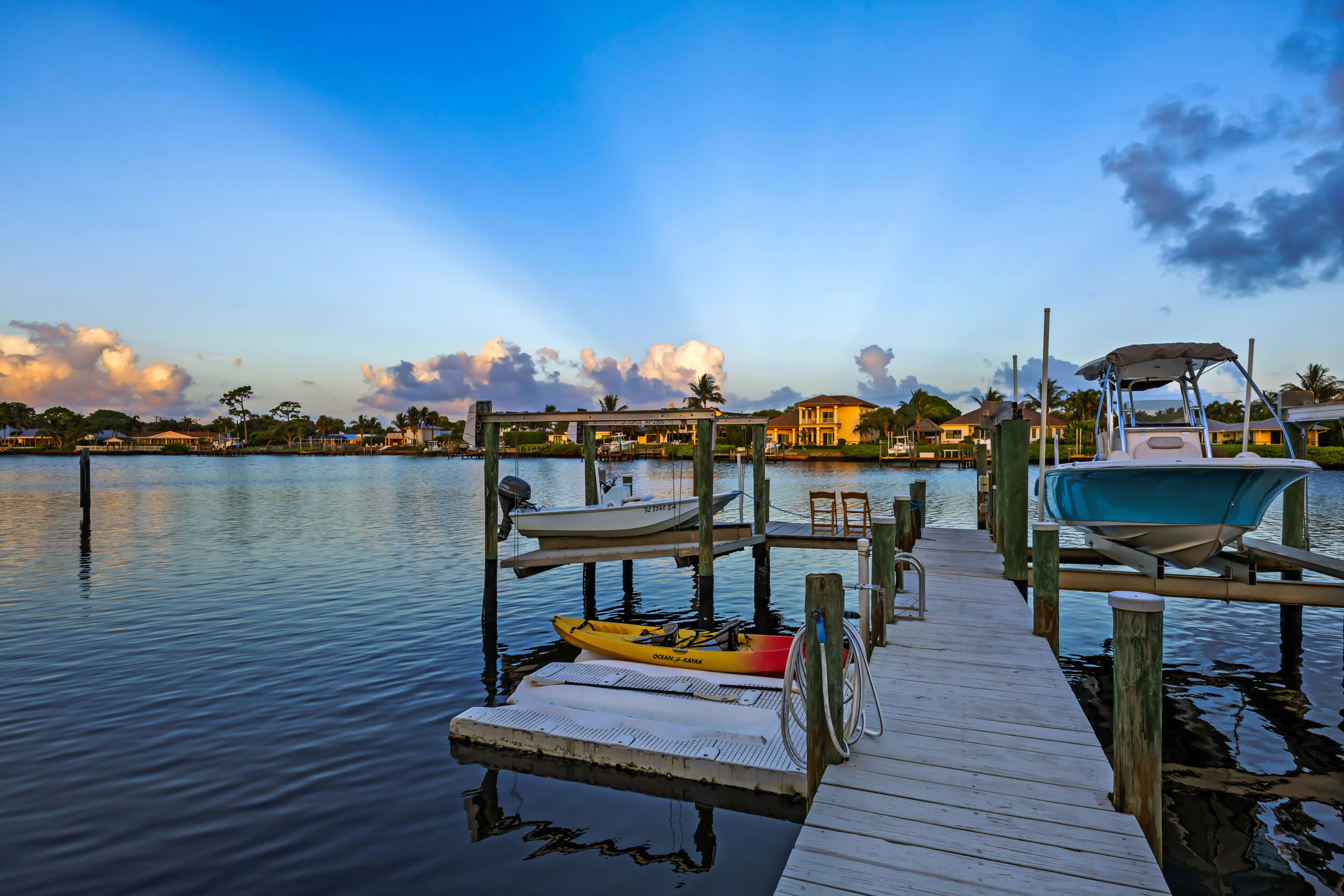 18779 Southeast River Ridge Road Tequesta, FL 33469 - Photo 3 of 62 85_jv2a3125