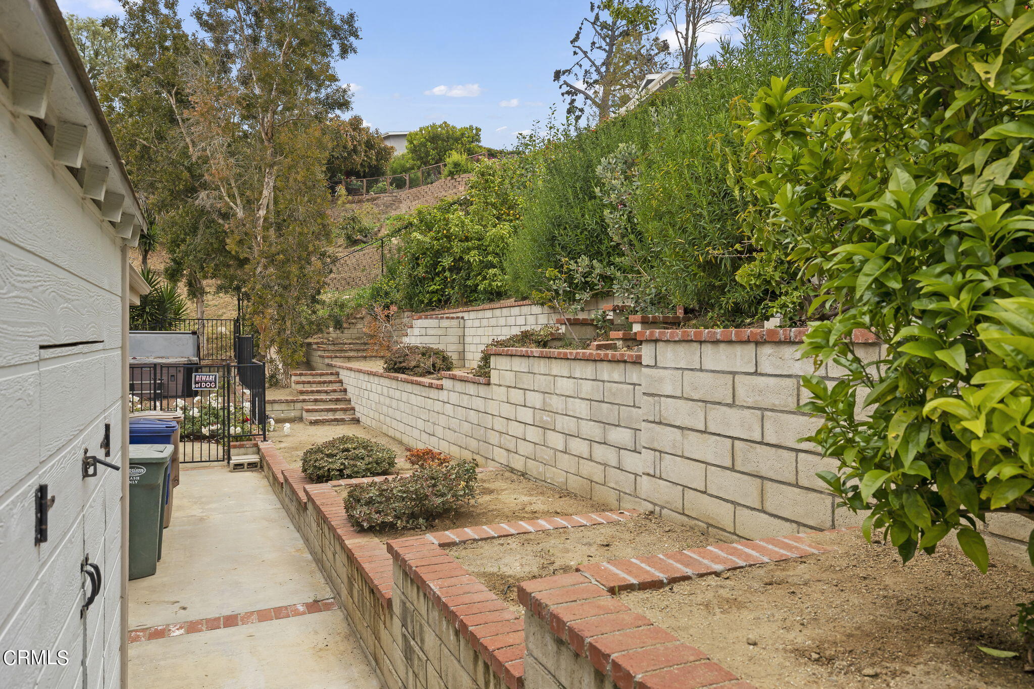 116 Via Pasito Ventura, CA 93003 - Photo 56 of 61 66-web-or-mls-UpmarketMedia-116Via-194