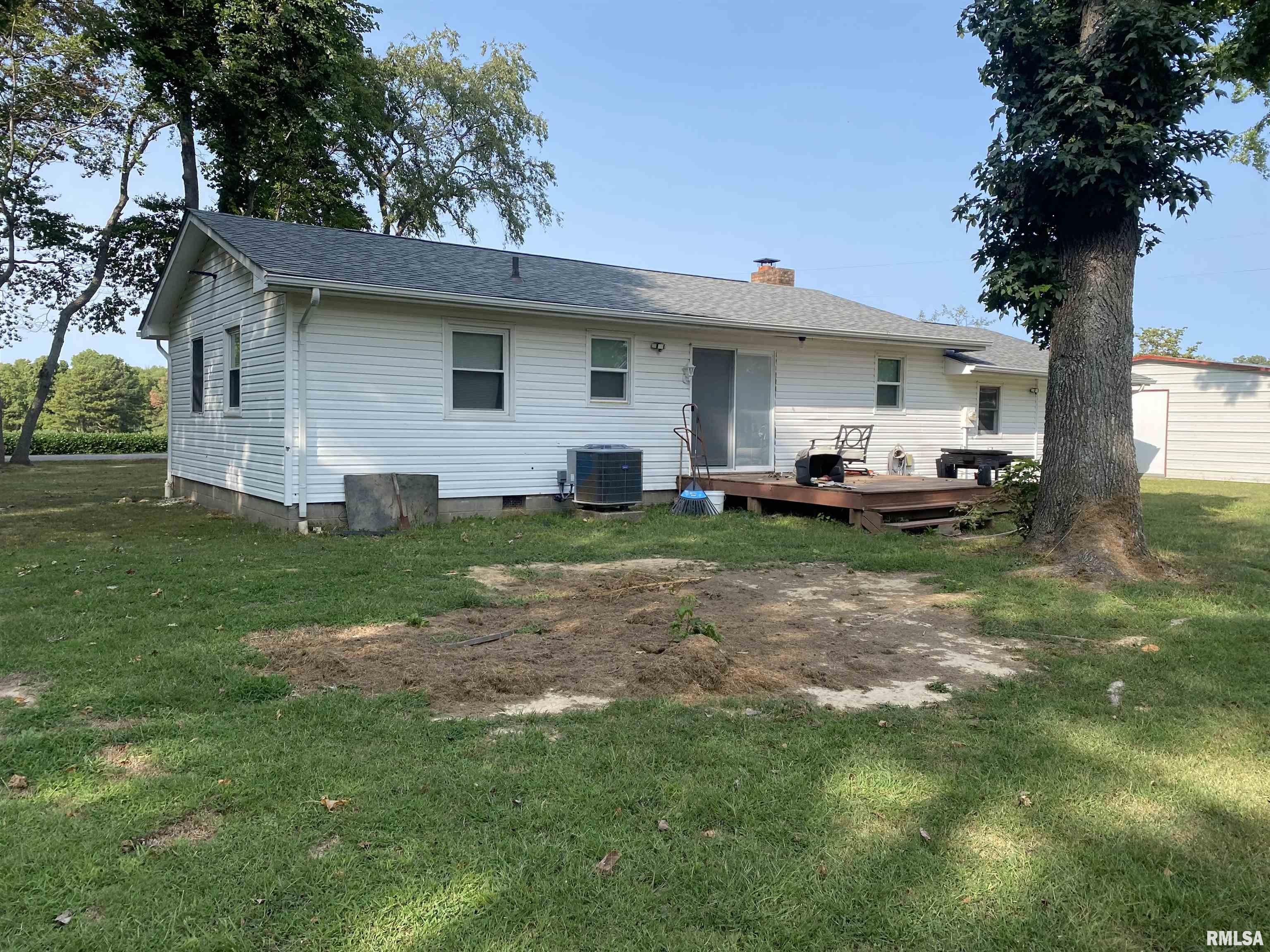 21938 Carlyle Road Thompsonville, IL 62890 - Photo 2 of 15 Gallery Image 2