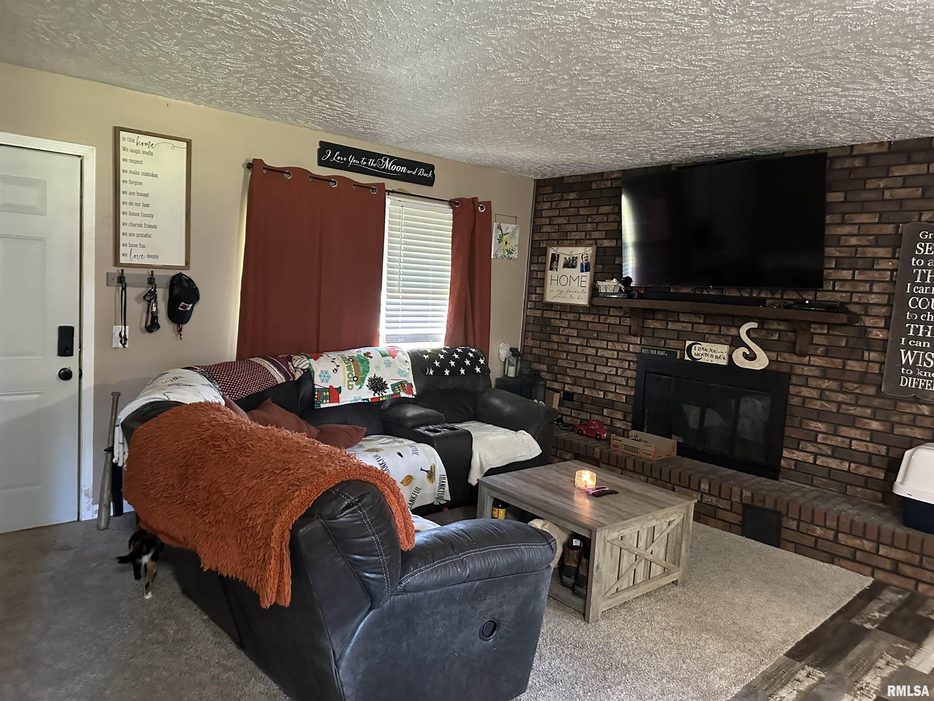 21938 Carlyle Road Thompsonville, IL 62890 - Photo 5 of 15 Gallery Image 5