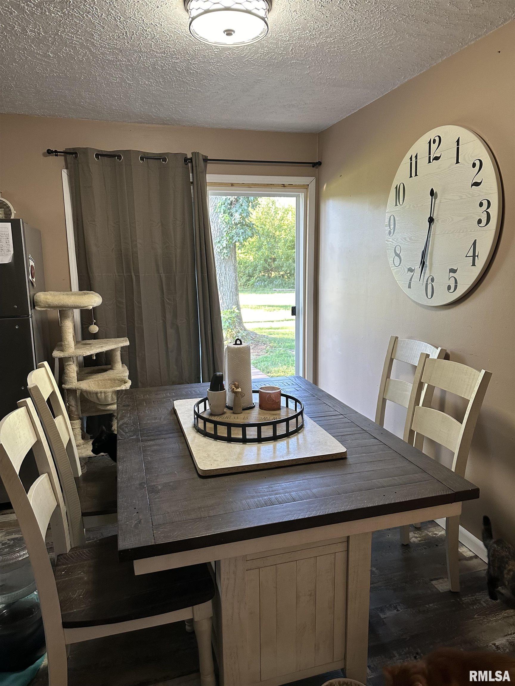21938 Carlyle Road Thompsonville, IL 62890 - Photo 7 of 15 Gallery Image 7