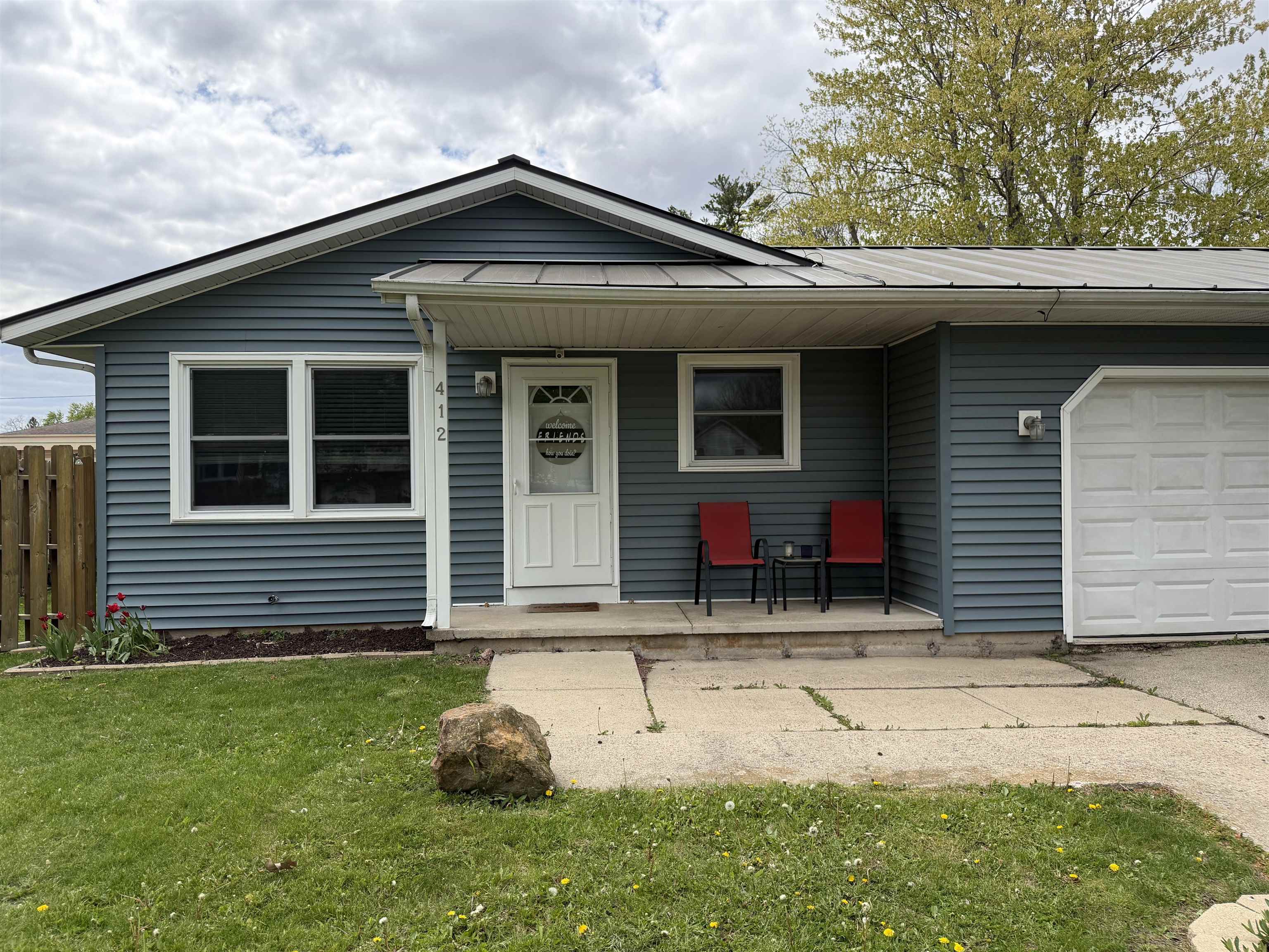 412 Scott Street Mazomanie, WI 53560 - Photo 2 of 20