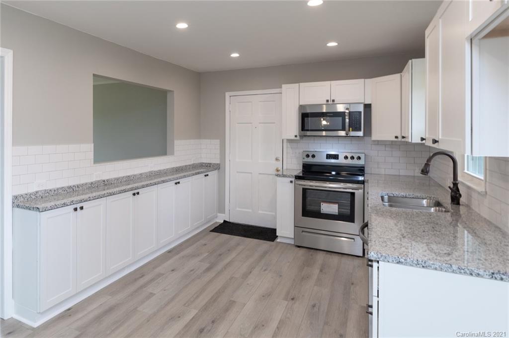 1815 Grady Hope Road Fort Mill, SC 29708 - Photo 4 of 25