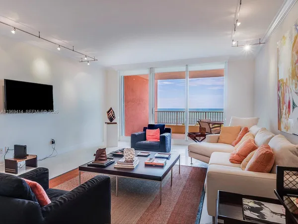 $13,500 | 781 Crandon Boulevard, Unit 1405, Key Biscayne, FL 33149