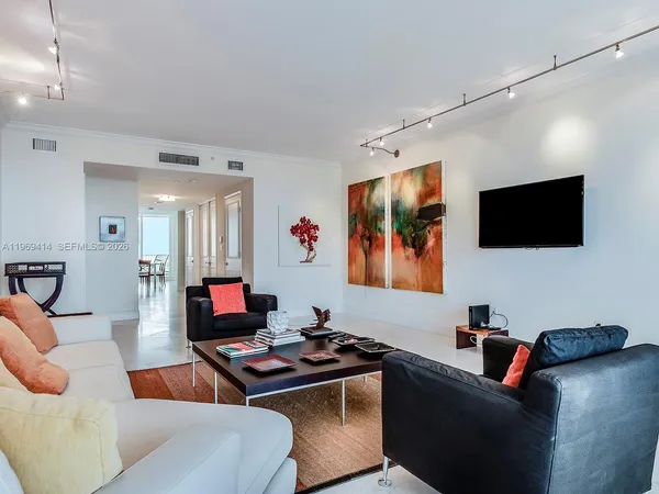 $13,500 | 781 Crandon Boulevard, Unit 1405, Key Biscayne, FL 33149