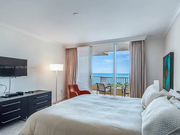 $13,500 | 781 Crandon Boulevard, Unit 1405, Key Biscayne, FL 33149
