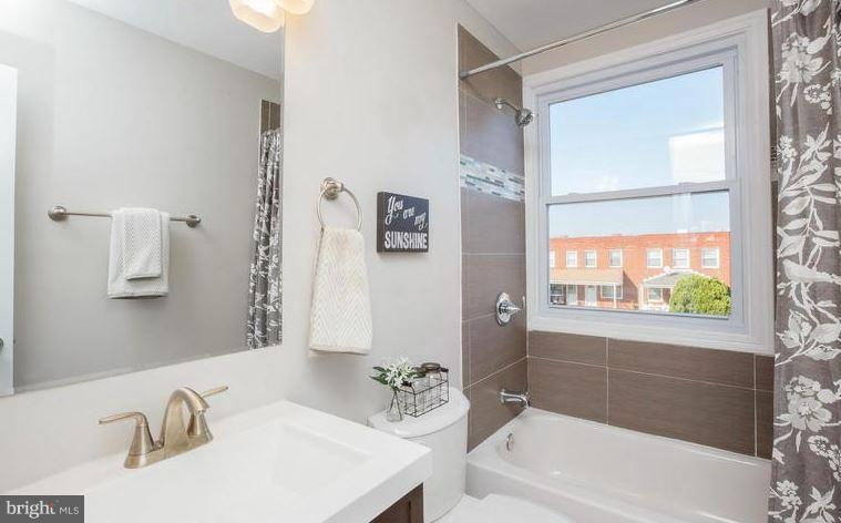 8135 Gray Haven Road Baltimore, MD 21222 - Photo 12 of 30 Bath