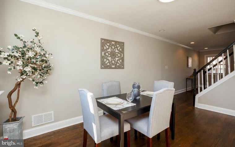 8135 Gray Haven Road Baltimore, MD 21222 - Photo 5 of 30 Dining Room