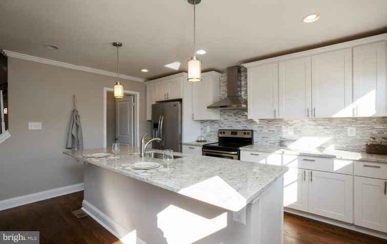 8135 Gray Haven Road Baltimore, MD 21222 - Photo 7 of 30 Kitchen