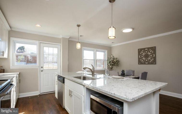 8135 Gray Haven Road Baltimore, MD 21222 - Photo 9 of 30 Kitchen