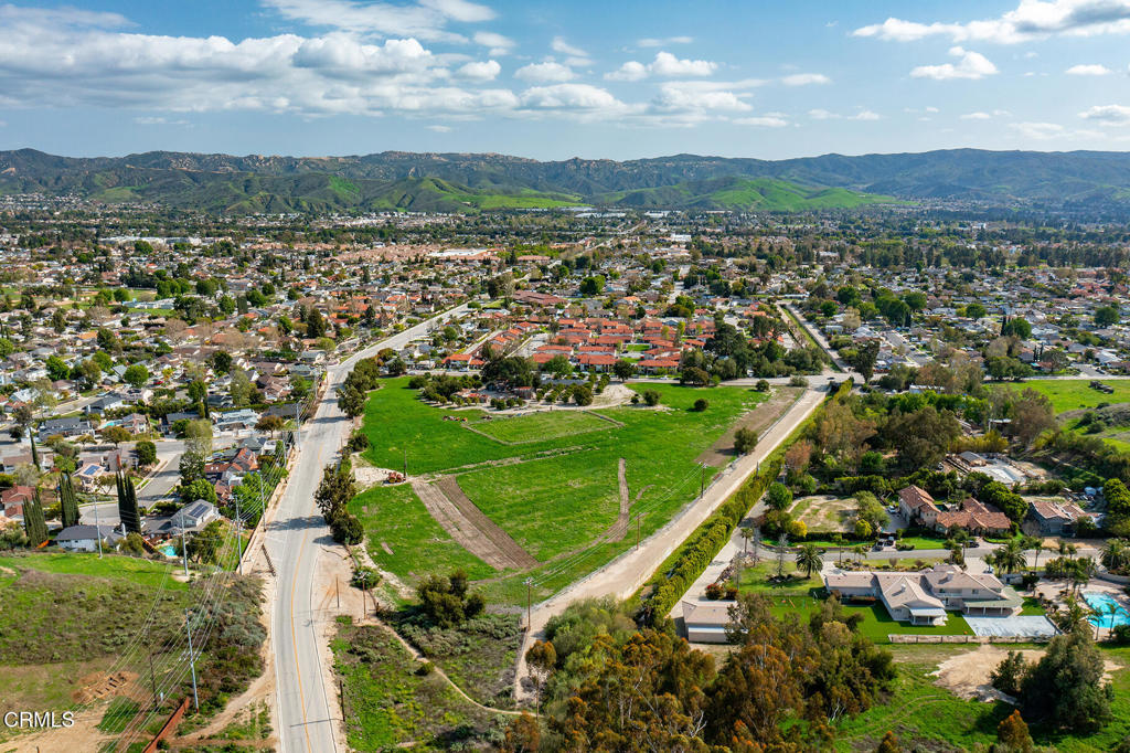 3941 Walnut Avenue Simi Valley, CA 93063 - Photo 9 of 32 a view of a city