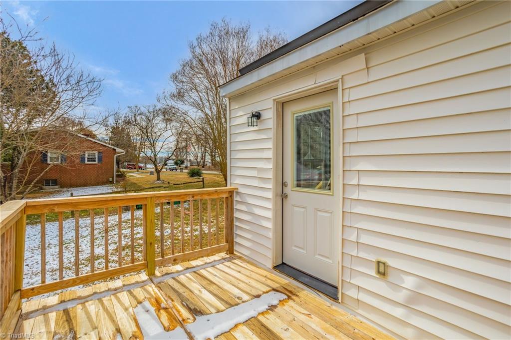2405 Darrow Road Walkertown, NC 27051 - Photo 18 of 19 Gallery Image 18