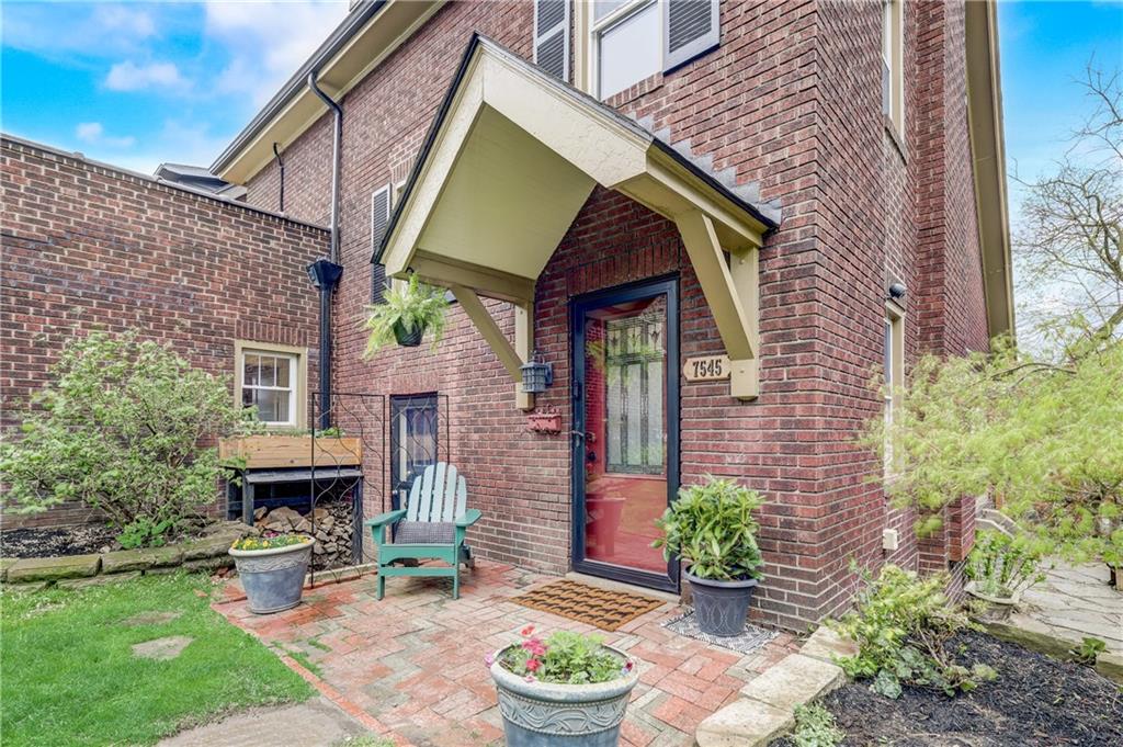 7545 Graymore Road Pittsburgh, PA 15221 - Photo 4 of 47 Gallery Image 4