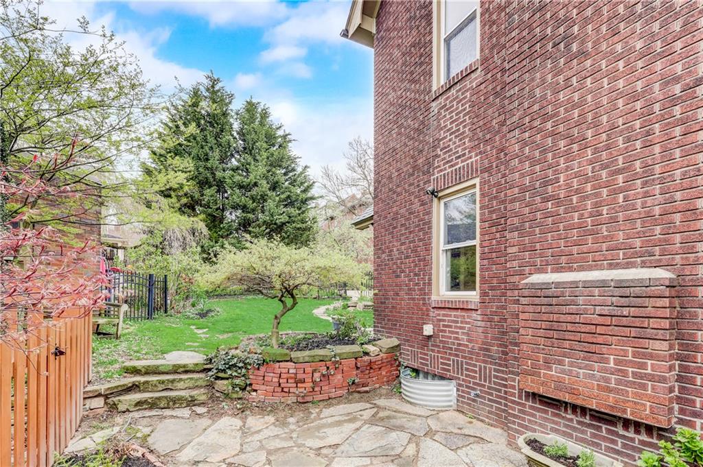7545 Graymore Road Pittsburgh, PA 15221 - Photo 45 of 47 Gallery Image 45