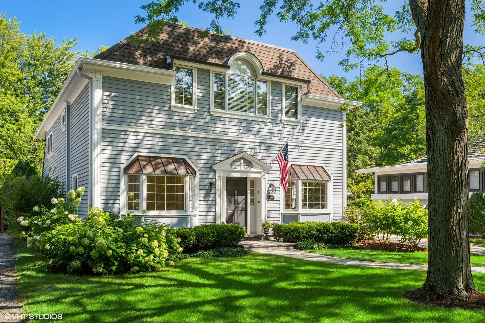 599 Willow Road Winnetka, IL 60093 - Photo 1 of 52