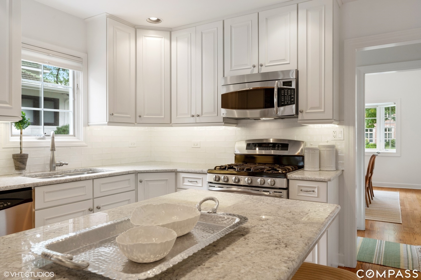 599 Willow Road Winnetka, IL 60093 - Photo 21 of 52