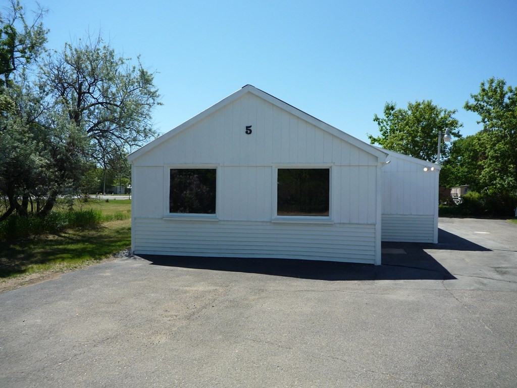 5 Cross Road Plattsburgh, NY 12901 - Photo 5 of 16 Gallery Image 5
