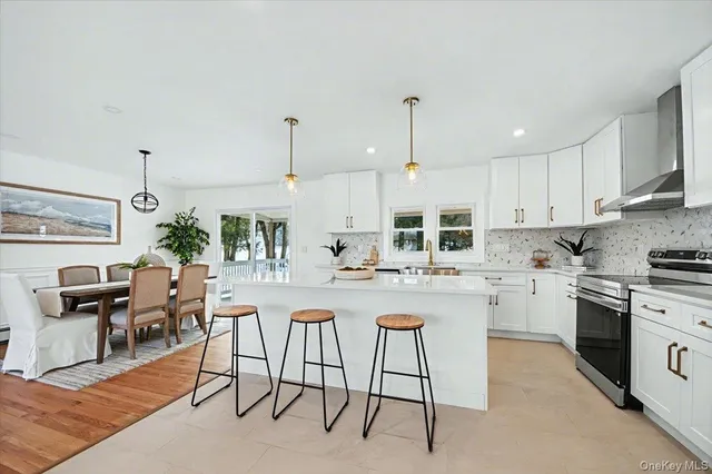 $625,000 | 366 Overlook Road, Pleasant Valley, NY 12569