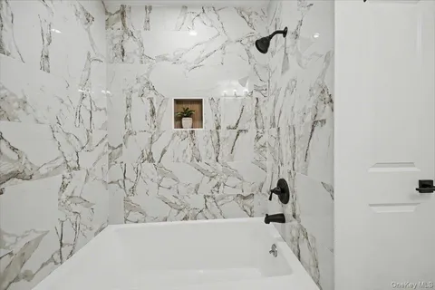 $625,000 | 366 Overlook Road, Pleasant Valley, NY 12569