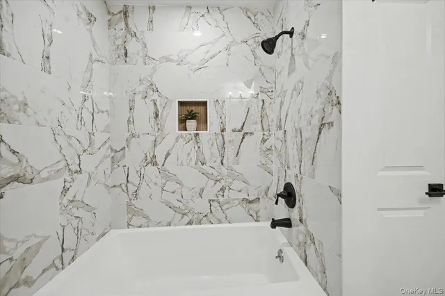 $625,000 | 366 Overlook Road, Pleasant Valley, NY 12569