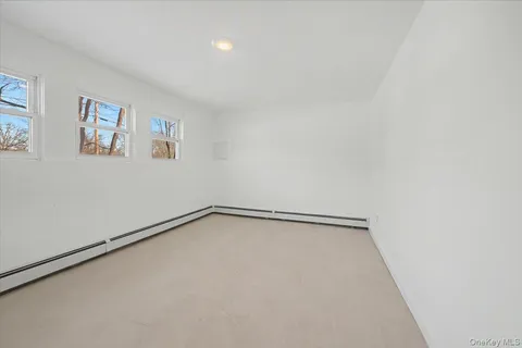 $625,000 | 366 Overlook Road, Pleasant Valley, NY 12569