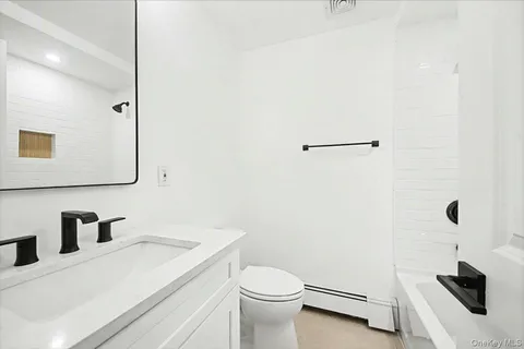 $625,000 | 366 Overlook Road, Pleasant Valley, NY 12569