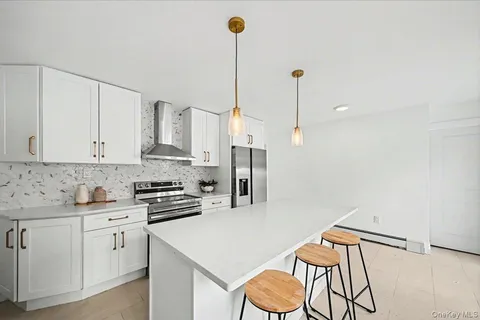 $625,000 | 366 Overlook Road, Pleasant Valley, NY 12569