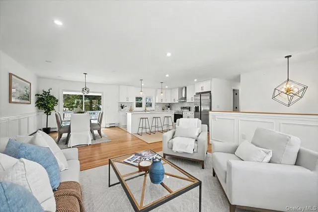 $625,000 | 366 Overlook Road, Pleasant Valley, NY 12569