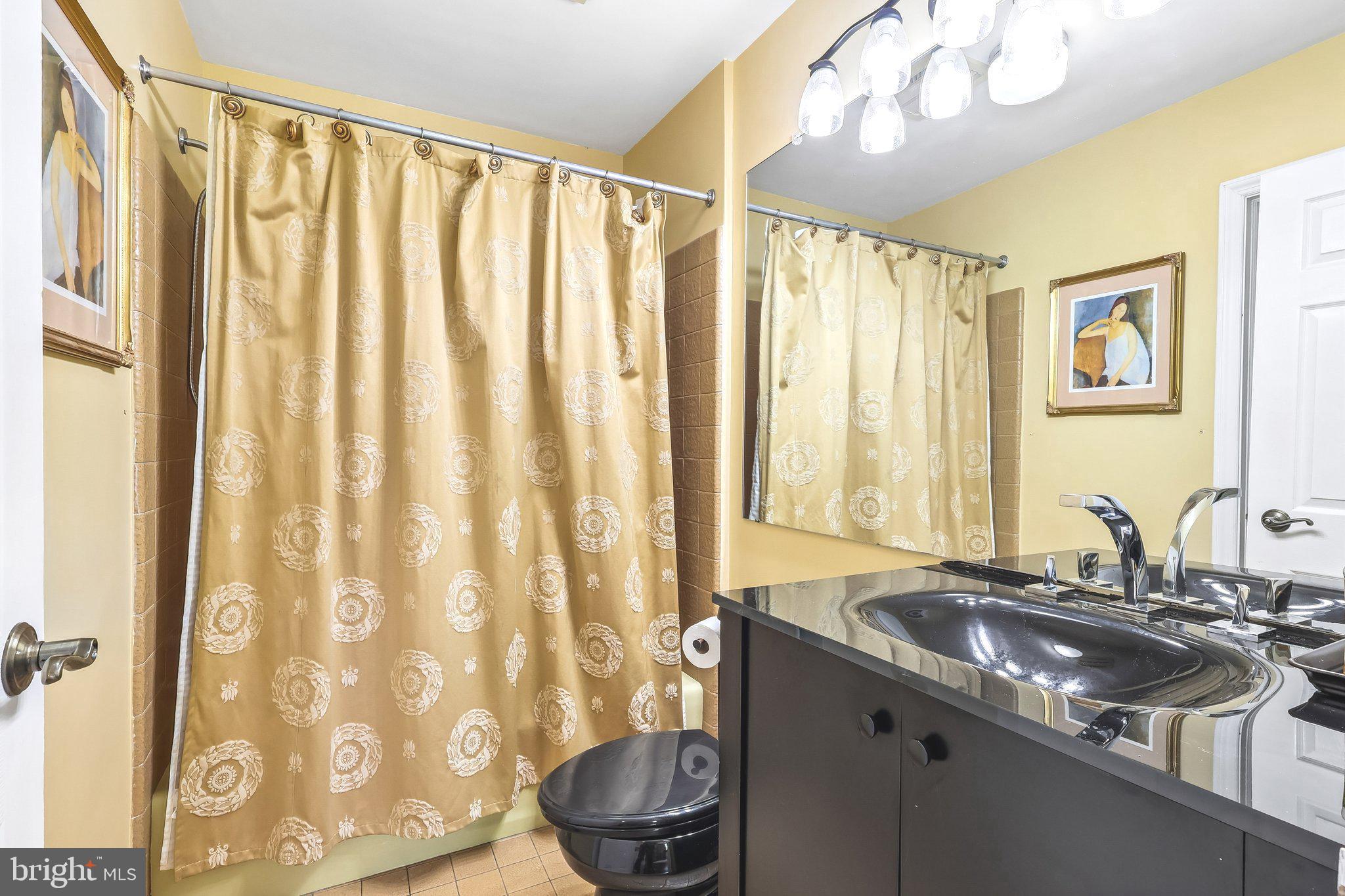 1223 Hagys Ford Road Penn Valley, PA 19072 - Photo 37 of 70 Full Bath