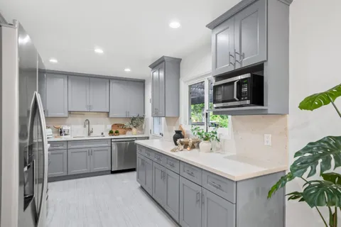 $1,895,000 | 1562 Parkview Avenue, San Jose, CA 95130