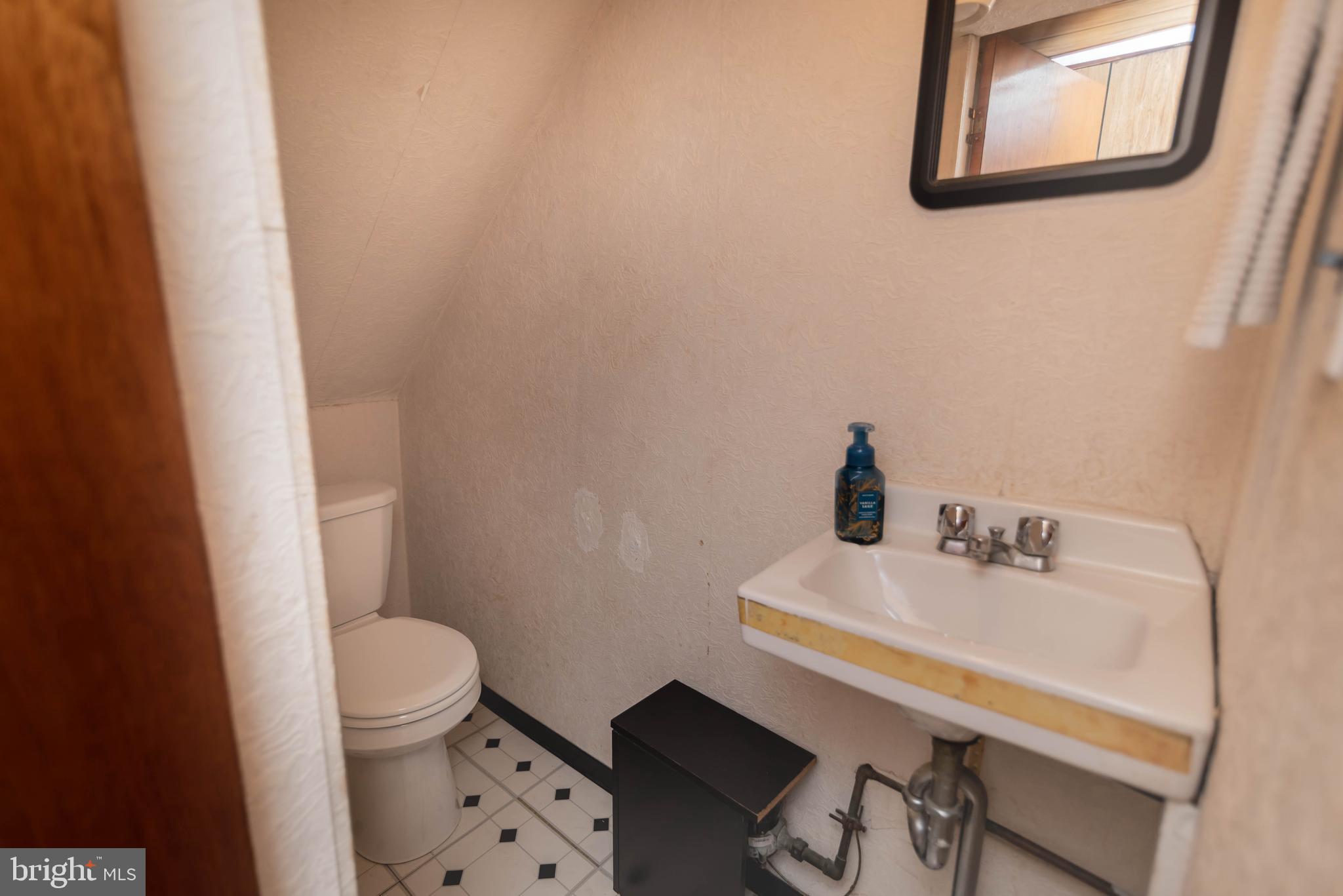 4200 Lawnside Road Philadelphia, PA 19154 - Photo 20 of 24 Gallery Image 20